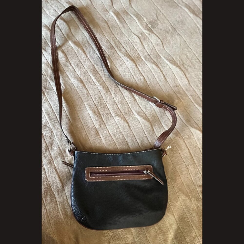 Crossbody handbag